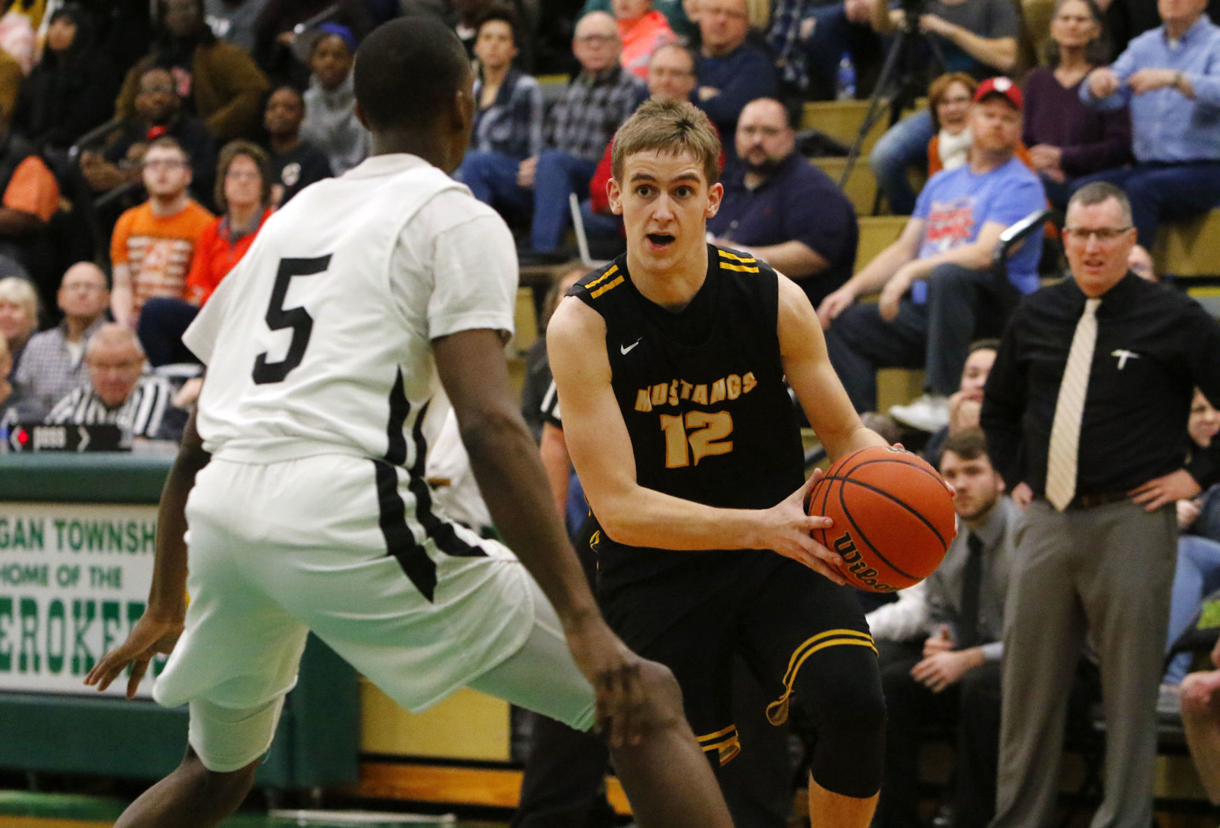 Gallery: Boys basketball Class A sectional final - Kouts vs. 21st Century